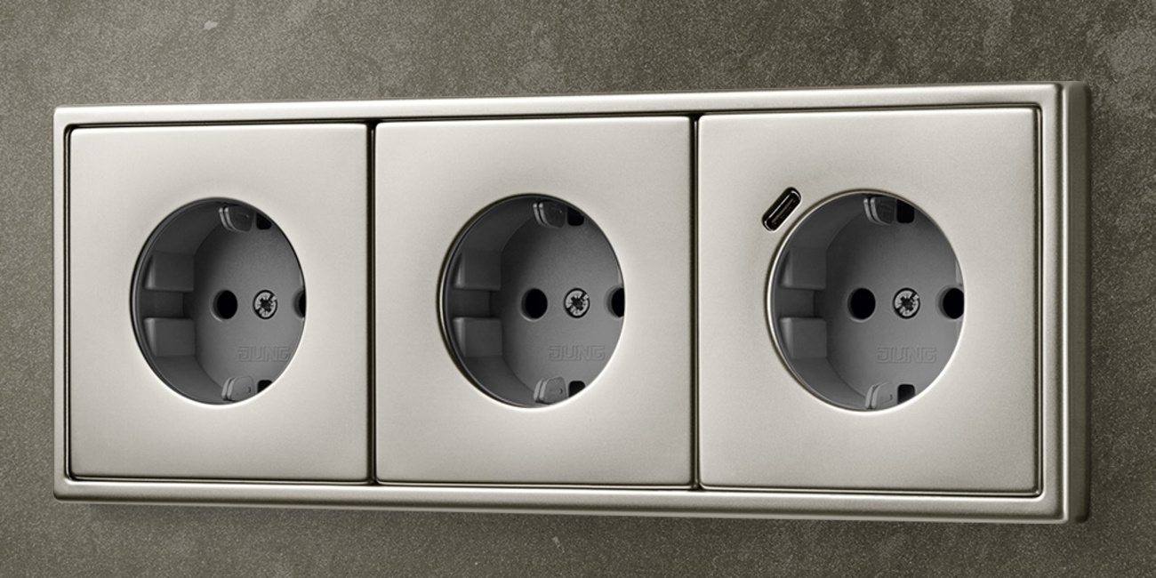 SCHUKO® Steckdosen mit USB bei Hornung Elektrotechnik GmbH in Rothenburg o.T.